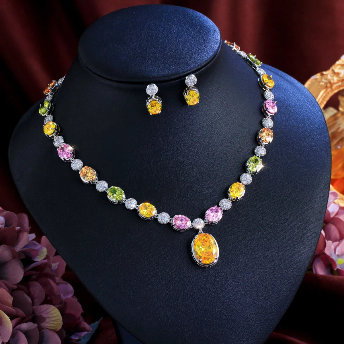 Luxury wedding necklace