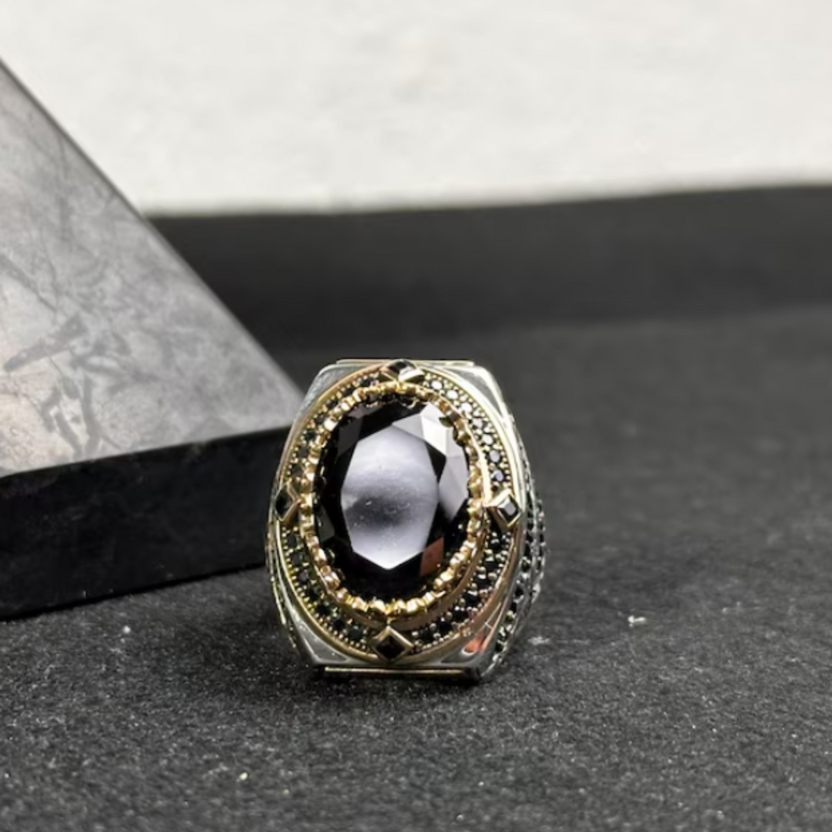 Muslim jewellery men