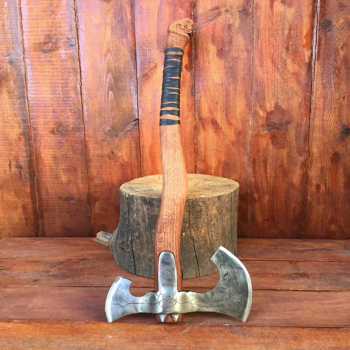  camping axe décor