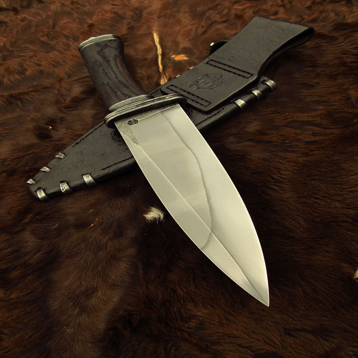 handmade fixed blade knife