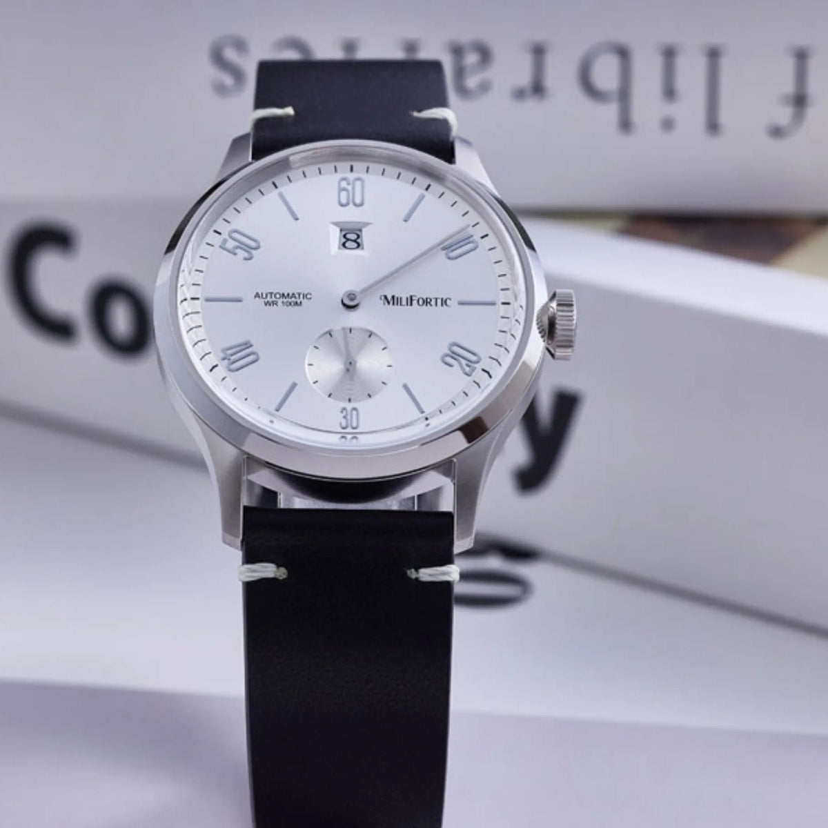 men's luxury business wristwatch