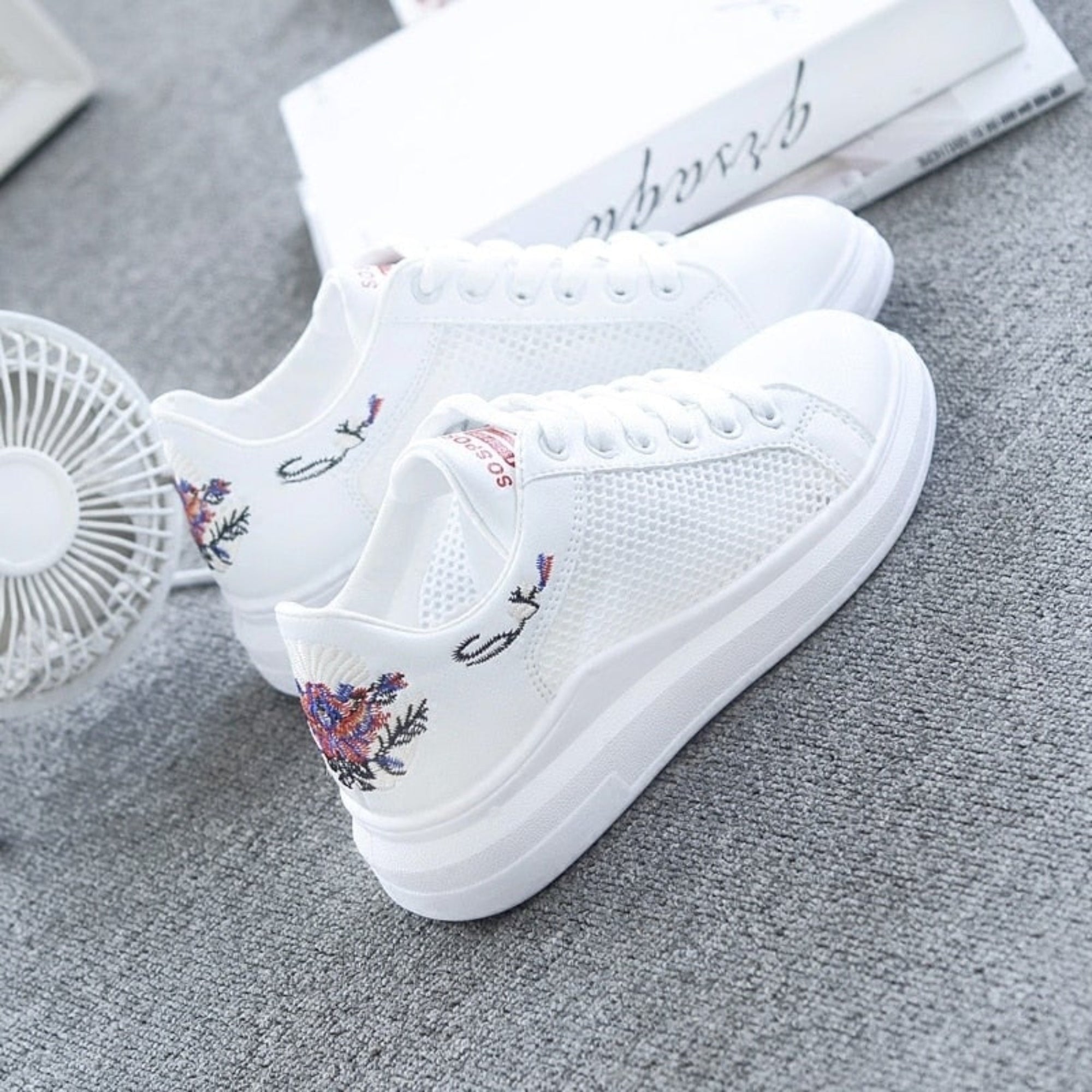 Double Air Cushion White Sneaker